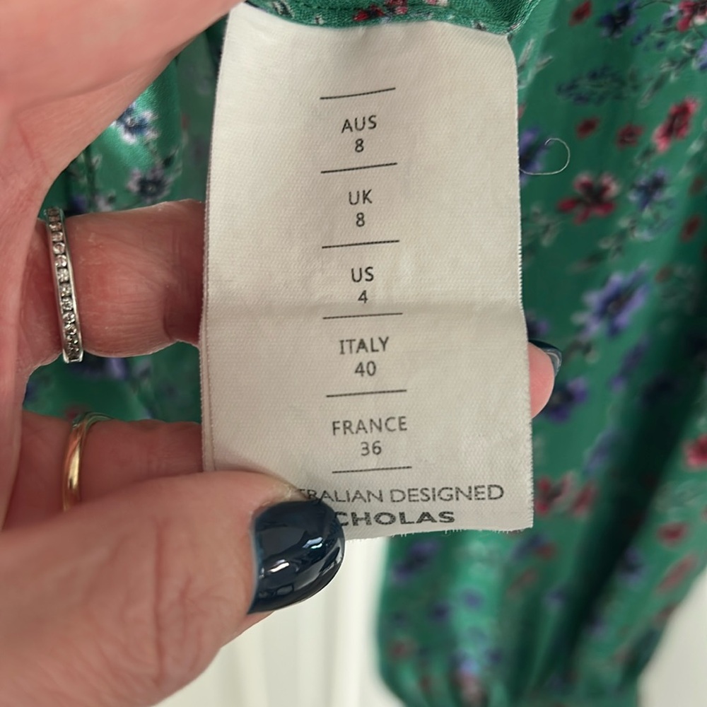 Nicholas Green Silk Button Front Blouse, RTR - Picture 10 of 10